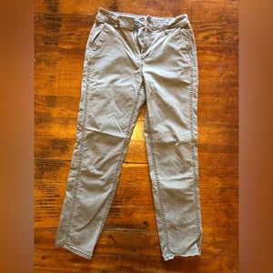 Old Navy High-Waisted O.G. Straight Chino Pants for Women, 2 Petite